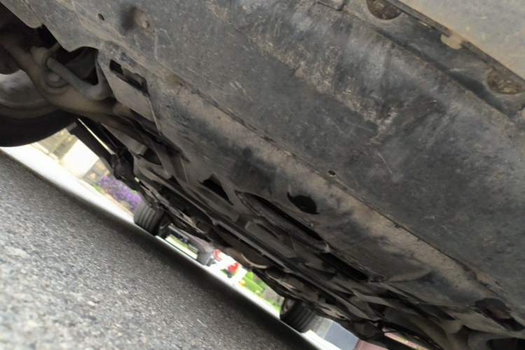 Used Mercedes-Benz M-Class 2014 ML 320 4MATIC Chassis Front