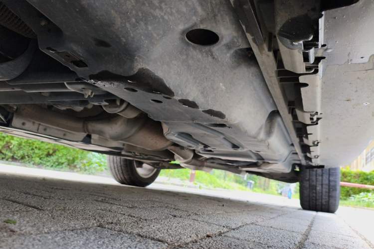 Used Mercedes-Benz M-Class 2014 ML 320 4MATIC Chassis Front Left