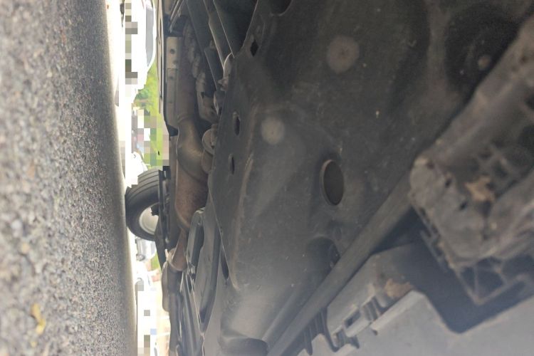 Used Mercedes-Benz M-Class 2014 ML 400 4MATIC Luxury Model Chassis Front Left