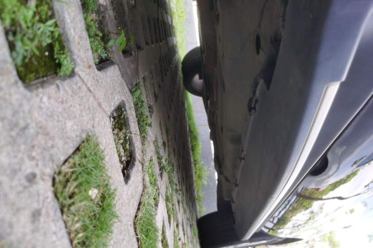 Used Mercedes-Benz M-Class 2014 ML 320 4MATIC Chassis Front Left