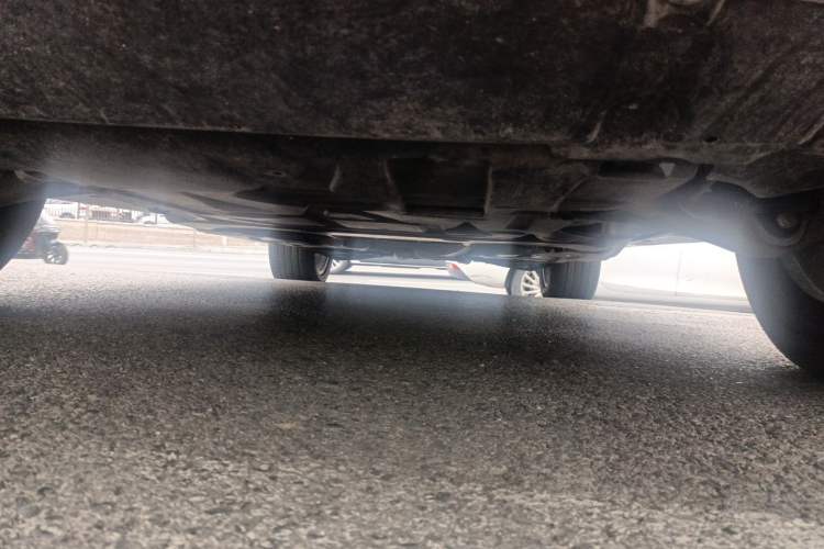 Used Mercedes-Benz M-Class 2014 ML 320 4MATIC Chassis Front