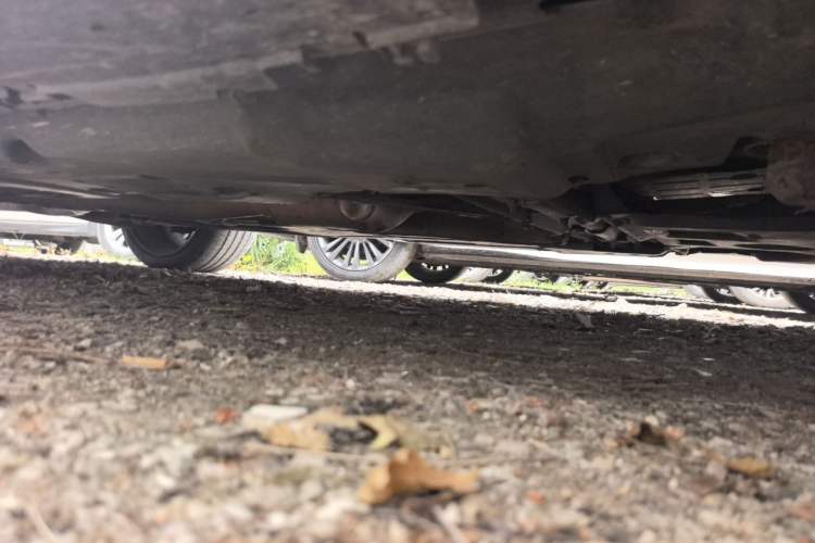 Used Mercedes-Benz M-Class 2014 ML 400 4MATIC Dynamic Model Chassis Front Right