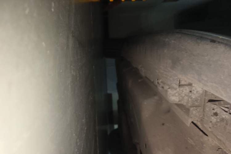 Used Mercedes-Benz M-Class 2014 ML 400 4MATIC Dynamic Model Chassis Front Right