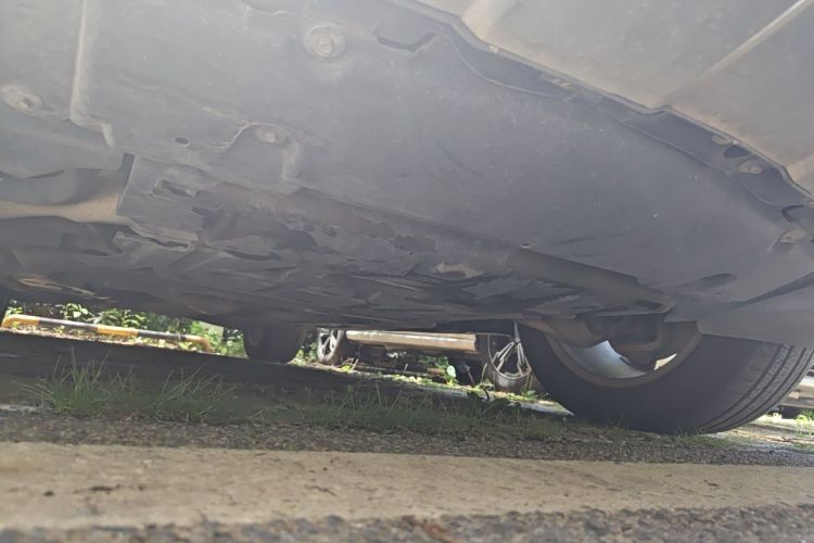 Used Mercedes-Benz M-Class 2014 ML 320 4MATIC Chassis Front Right
