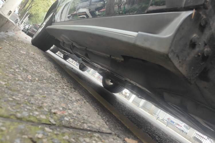Used Mercedes-Benz M-Class 2014 ML 350 CDI 4MATIC Chassis Front Right