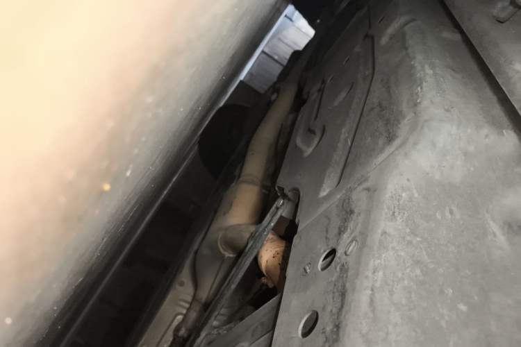 Used Mercedes-Benz M-Class 2014 ML 320 4MATIC Chassis Front Right