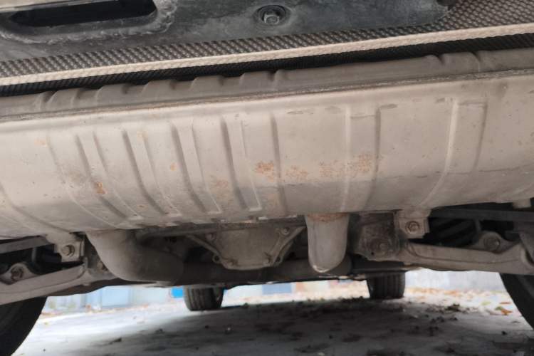 Used Mercedes-Benz M-Class 2014 ML 320 4MATIC Chassis Rear
