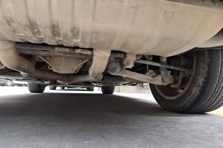 Used Mercedes-Benz M-Class 2014 ML 320 4MATIC Chassis Rear
