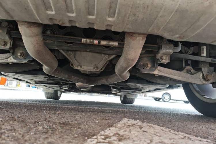 Used Mercedes-Benz M-Class 2014 ML 400 4MATIC Luxury Model Chassis Rear