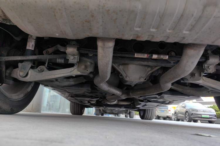 Used Mercedes-Benz M-Class 2014 ML 320 4MATIC Chassis Rear