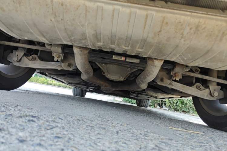 Used Mercedes-Benz M-Class 2014 ML 400 4MATIC Dynamic Model Chassis Rear