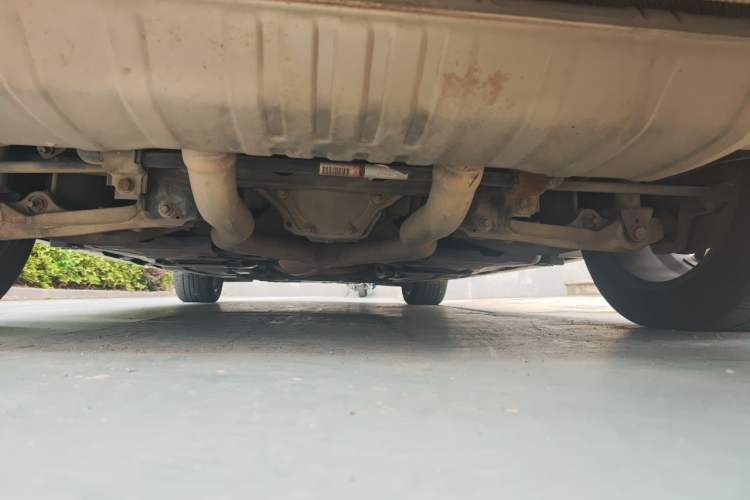 Used Mercedes-Benz M-Class 2014 ML 400 4MATIC Luxury Model Chassis Rear