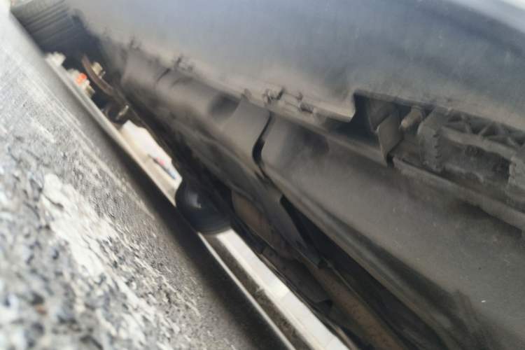 Used Mercedes-Benz M-Class 2014 ML 400 4MATIC Dynamic Model Chassis Rear Left