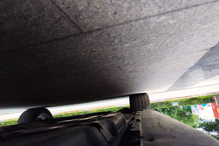 Used Mercedes-Benz M-Class 2014 ML 400 4MATIC Dynamic Model Chassis Rear Left