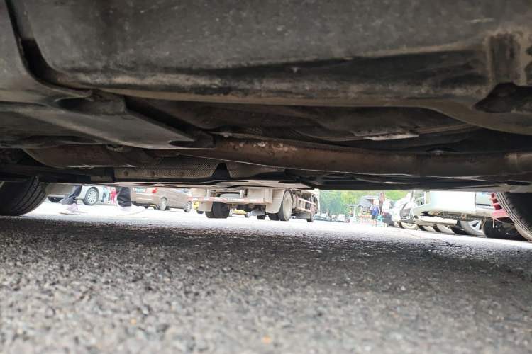 Used Mercedes-Benz M-Class 2014 ML 400 4MATIC Luxury Model Chassis Rear Left