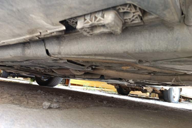 Used Mercedes-Benz M-Class 2014 ML 400 4MATIC Luxury Model Chassis Rear Left