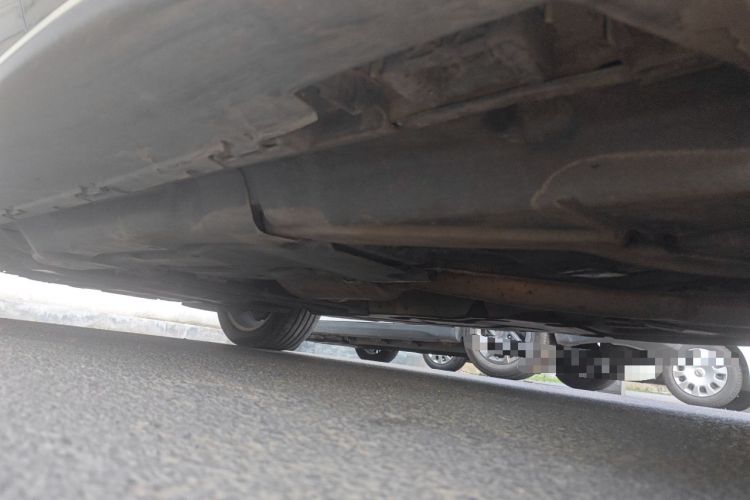 Used Mercedes-Benz M-Class 2014 ML 400 4MATIC Dynamic Model Chassis Rear Left