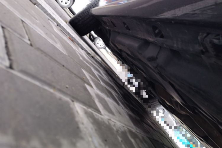Used Mercedes-Benz M-Class 2014 ML 320 4MATIC Chassis Rear Left
