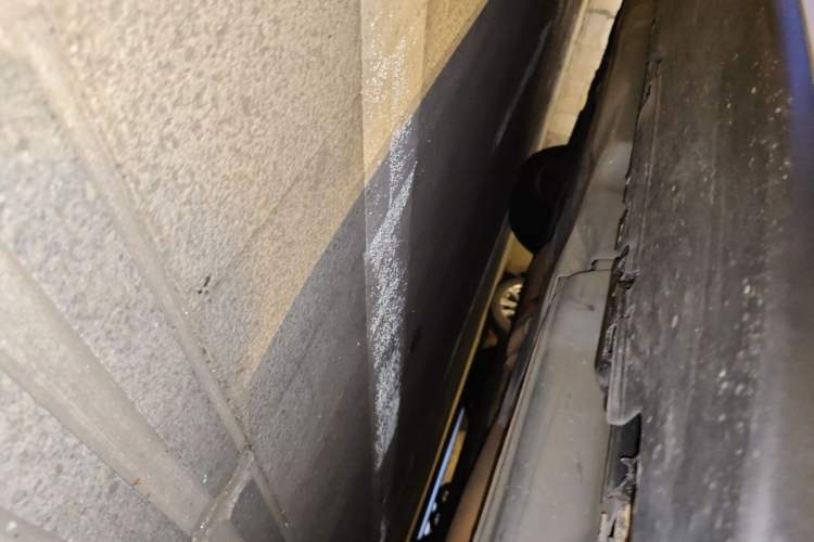 Used Mercedes-Benz M-Class 2014 ML 320 4MATIC Chassis Rear Left