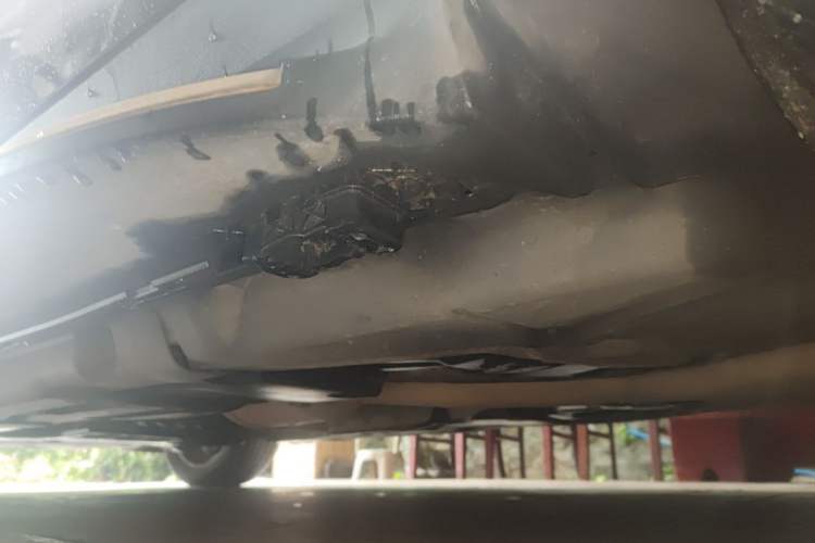 Used Mercedes-Benz M-Class 2014 ML 400 4MATIC Luxury Model Chassis Rear Left