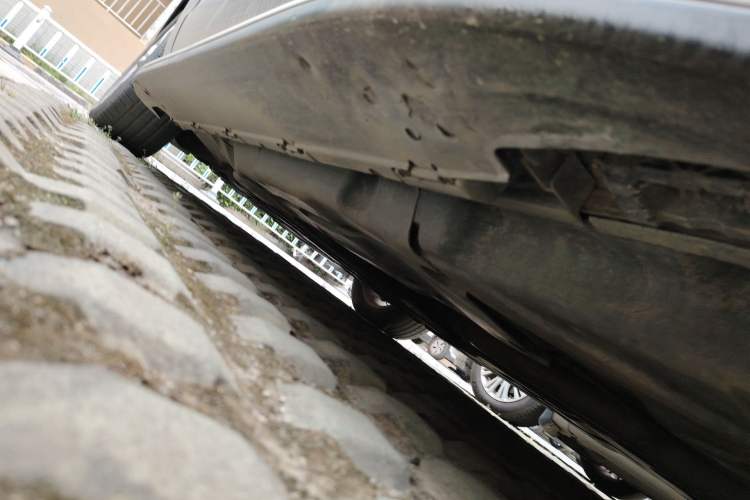 Used Mercedes-Benz M-Class 2014 ML 350 CDI 4MATIC Chassis Rear Left