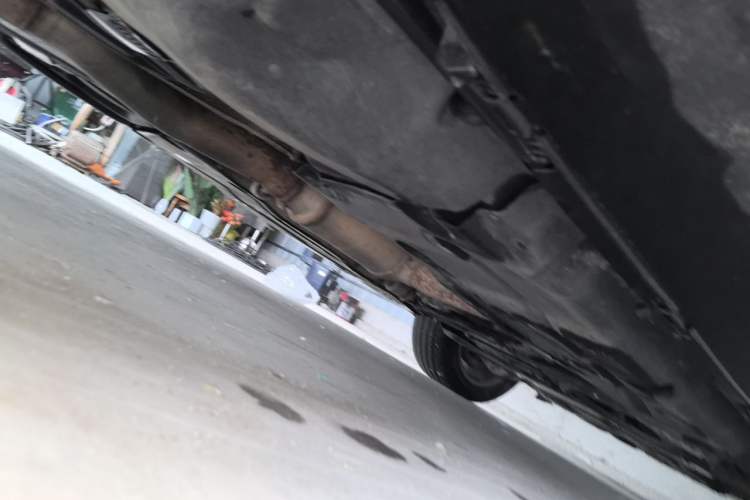 Used Mercedes-Benz M-Class 2014 ML 400 4MATIC Dynamic Model Chassis Rear Right