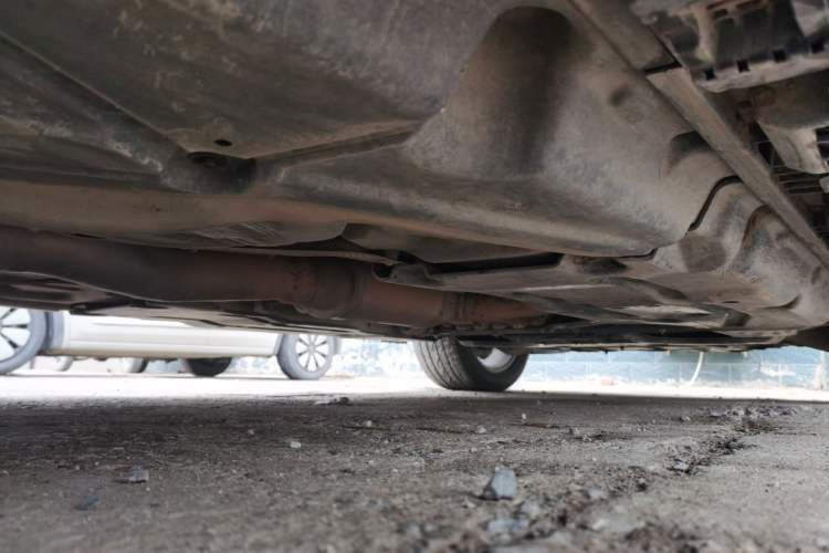 Used Mercedes-Benz M-Class 2014 ML 400 4MATIC Luxury Model Chassis Rear Right