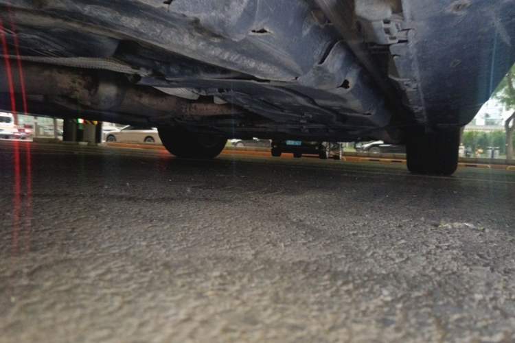 Used Mercedes-Benz M-Class 2014 ML 400 4MATIC Dynamic Model Chassis Rear Right