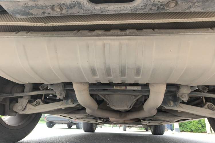 Used Mercedes-Benz M-Class 2014 ML 320 4MATIC Chassis Rear