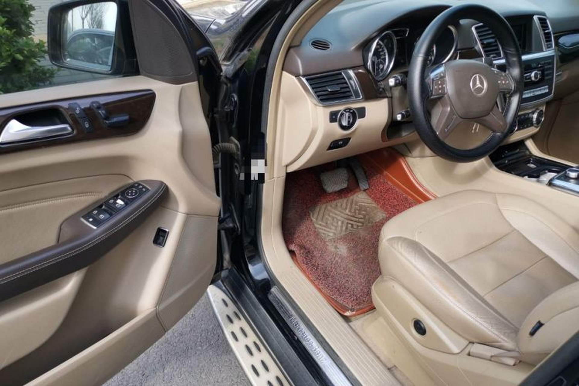 Used Mercedes-Benz M-Class 2014 ML 350 CDI 4MATIC Driver Seat