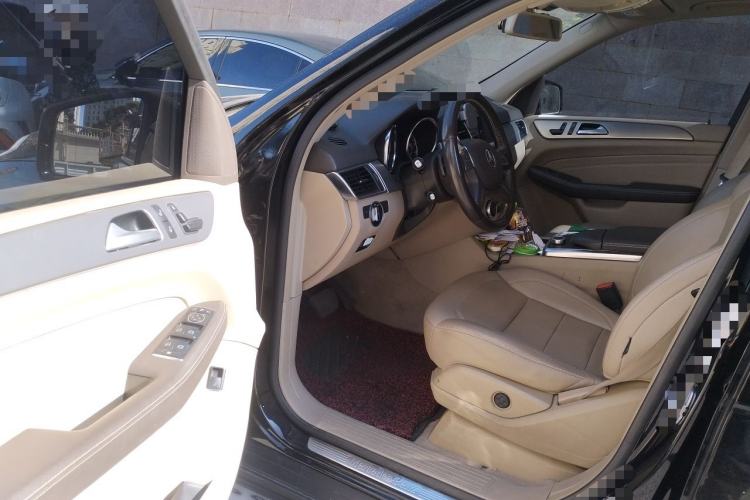 Used Mercedes-Benz M-Class 2014 ML 320 4MATIC Driver Seat