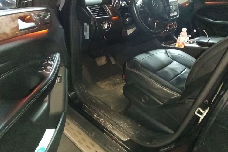 Used Mercedes-Benz M-Class 2014 ML 400 4MATIC Luxury Model Driver Seat