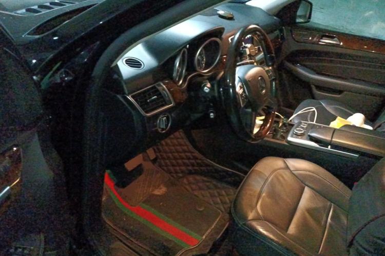 Used Mercedes-Benz M-Class 2014 ML 400 4MATIC Luxury Model Driver Seat