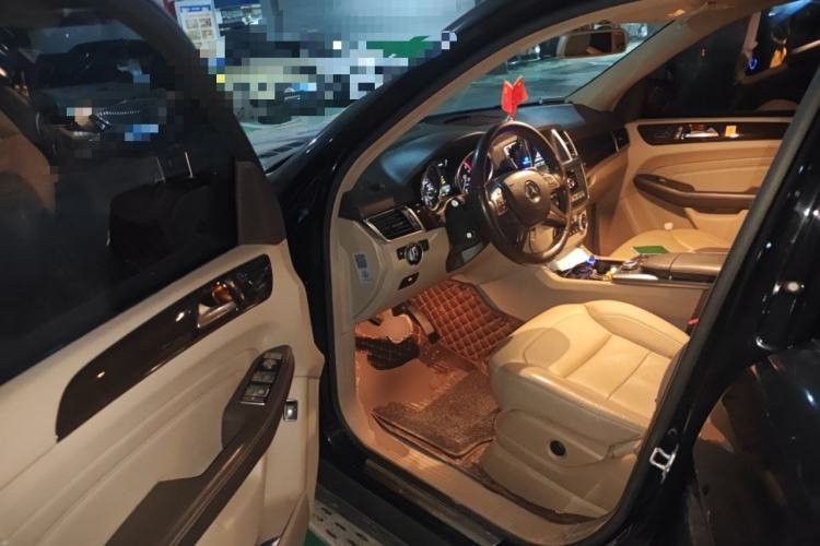 Used Mercedes-Benz M-Class 2014 ML 350 CDI 4MATIC Driver Seat
