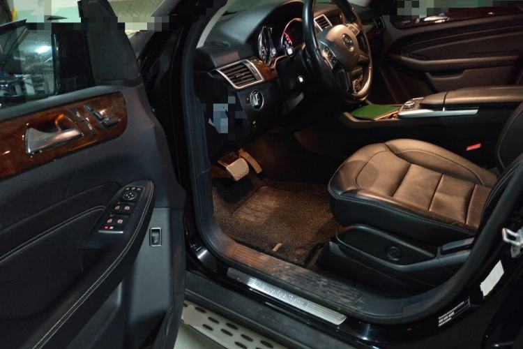 Used Mercedes-Benz M-Class 2014 ML 400 4MATIC Dynamic Model Driver Seat