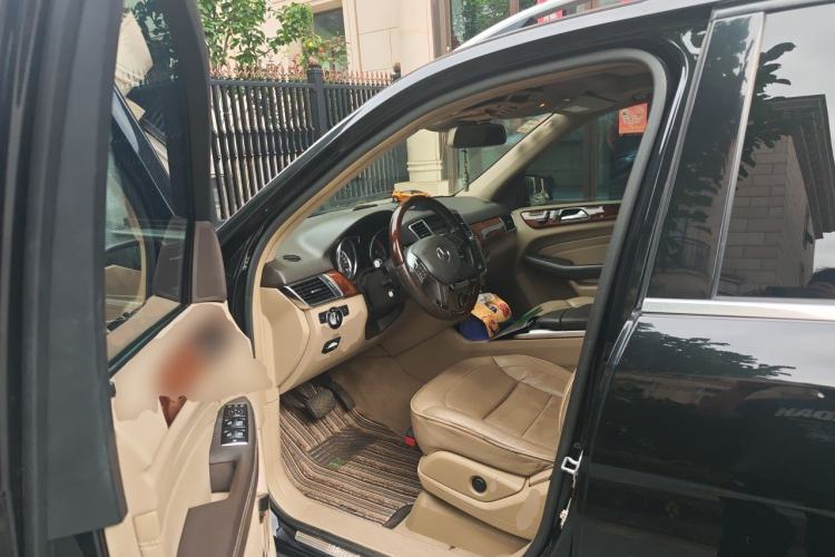 Used Mercedes-Benz M-Class 2014 ML 400 4MATIC Luxury Model Driver Seat
