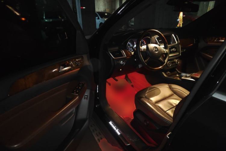Used Mercedes-Benz M-Class 2014 ML 400 4MATIC Luxury Model Driver Seat