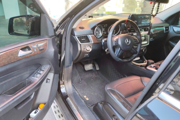 Used Mercedes-Benz M-Class 2014 ML 350 CDI 4MATIC Driver Seat