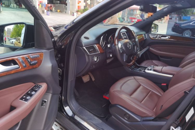 Used Mercedes-Benz M-Class 2014 ML 400 4MATIC Luxury Model Driver Seat