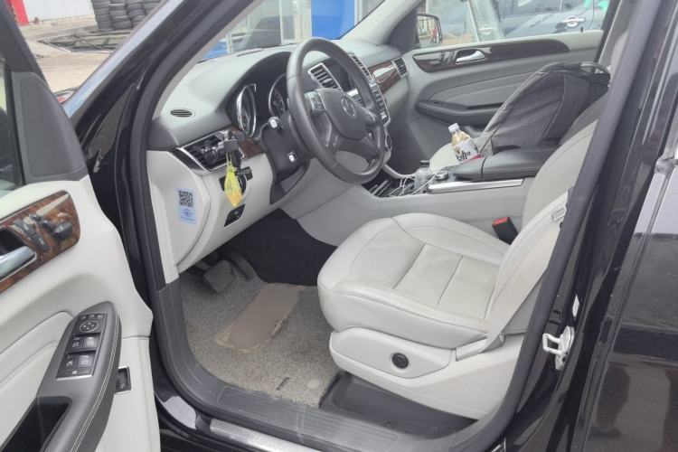 Used Mercedes-Benz M-Class  Driver Seat