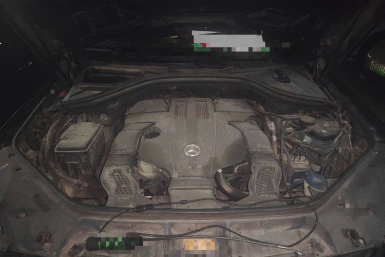 Used Mercedes-Benz M-Class 2014 ML 400 4MATIC Dynamic Model Engine Bay