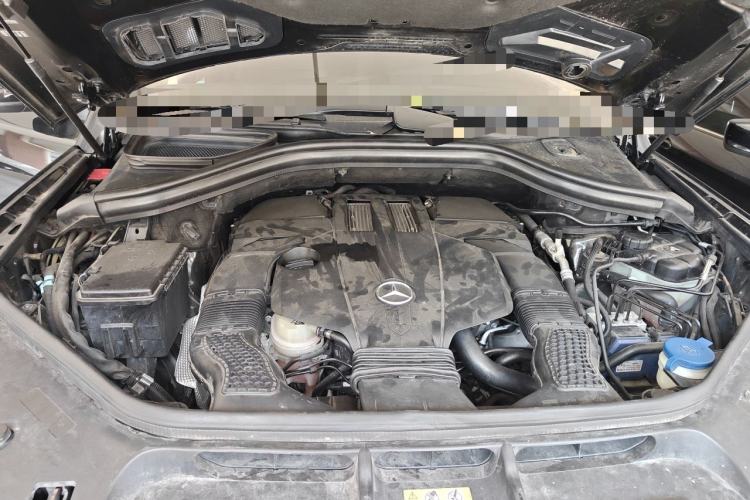 Used Mercedes-Benz M-Class 2014 ML 400 4MATIC Dynamic Model Engine Bay