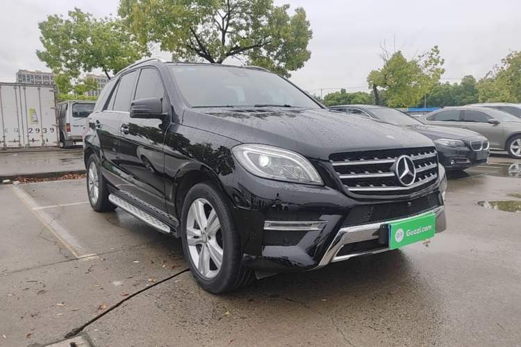 Used Mercedes-Benz M-Class 2014 ML 350 CDI 4MATIC Exterior 1
