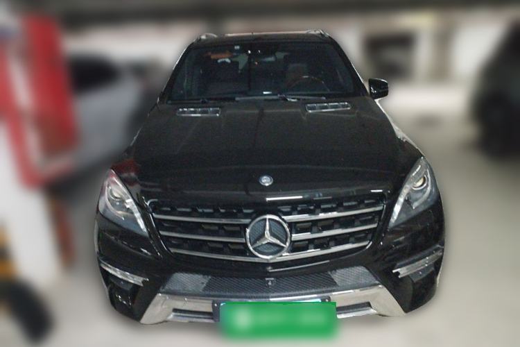 Used Mercedes-Benz M-Class 2014 ML 400 4MATIC Luxury Model Exterior 1