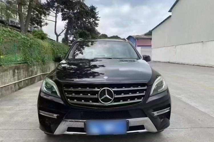 Used Mercedes-Benz M-Class 2014 ML 400 4MATIC Dynamic Model Exterior 1