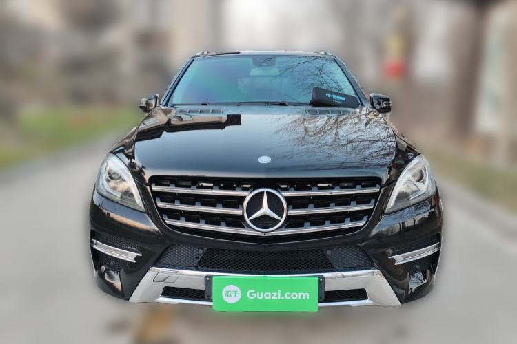 Used Mercedes-Benz M-Class 2014 ML 400 4MATIC Dynamic Model Exterior 1
