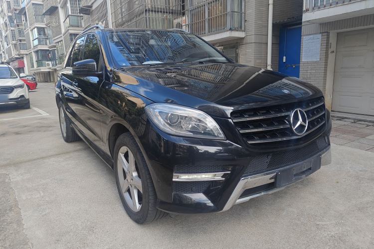 Used Mercedes-Benz M-Class 2014 ML 320 4MATIC Exterior 2