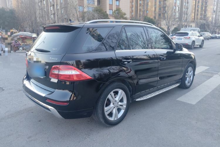 Used Mercedes-Benz M-Class 2014 ML 350 CDI 4MATIC Exterior 3