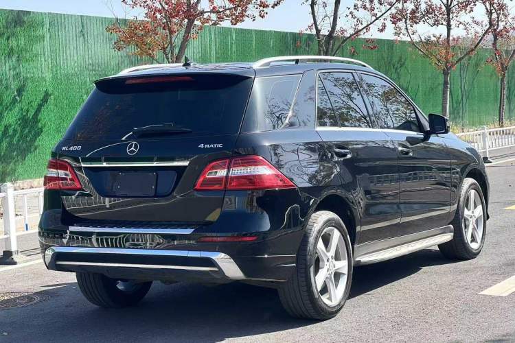 Used Mercedes-Benz M-Class 2014 ML 320 4MATIC Exterior 4