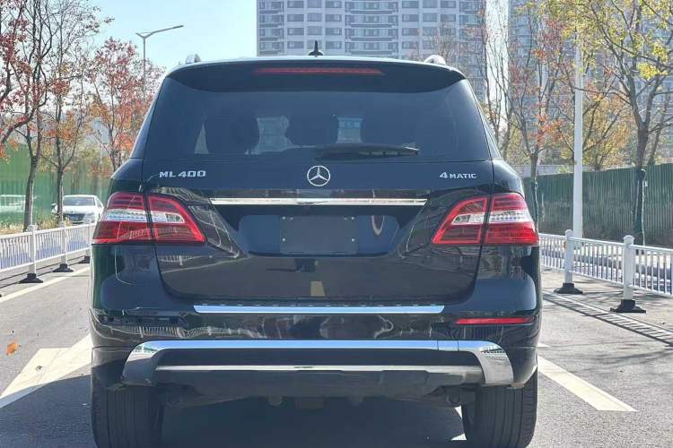 Used Mercedes-Benz M-Class 2014 ML 320 4MATIC Exterior 5